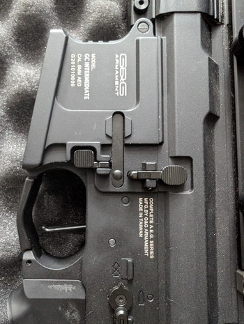 Bild 2 für Omgeving Purmerend: G&G ARP 556 (GC16 Metal) + Case & Accu & Red Dot Sight