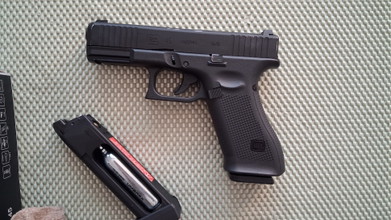 Image pour GLOCK45 plus CO2 Magazine& Hoslter