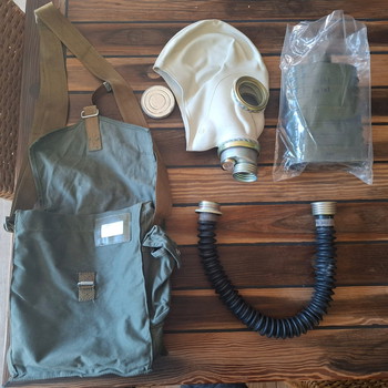Bild 2 für Nieuwe Russische gasmasker