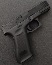 Image pour Umarex Glock 17 gen 5 GBB +  2 new magazines