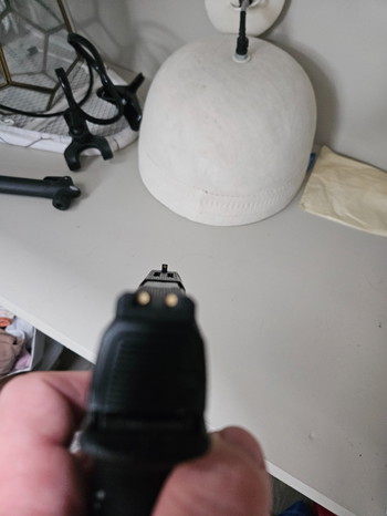 Afbeelding 4 van Z1 Combat Adaptive Pistol, weinig mee gespeeld maar wel goed onderhouden.