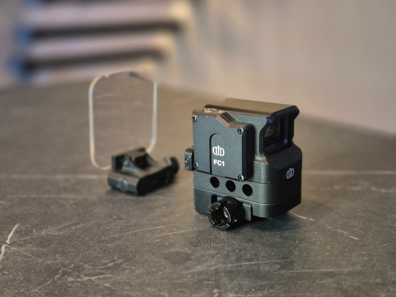 Image 1 for Tactical Airsoft FC1 Red Dot Sight 2MO | Bescherming plaatjeA Reflex Scope