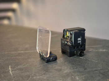 Image 3 for Tactical Airsoft FC1 Red Dot Sight 2MO | Bescherming plaatjeA Reflex Scope