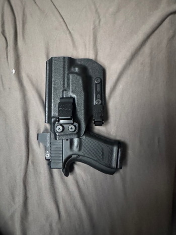 Image 2 for WARRIORLAND  Glock 19 KYDEX holster, and light