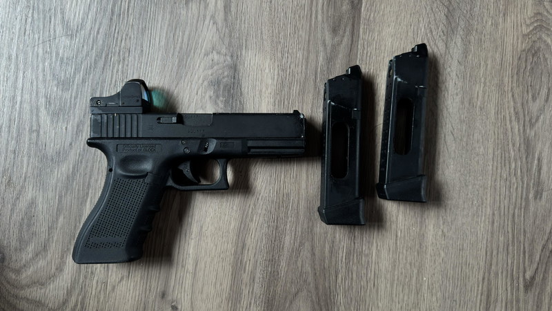 Afbeelding 1 van Umarex Glock 17 Gen4 GBB Co2 (Defect!)