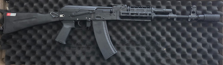 Afbeelding van VFC AK74 GBBR - 1SKIRM OUD