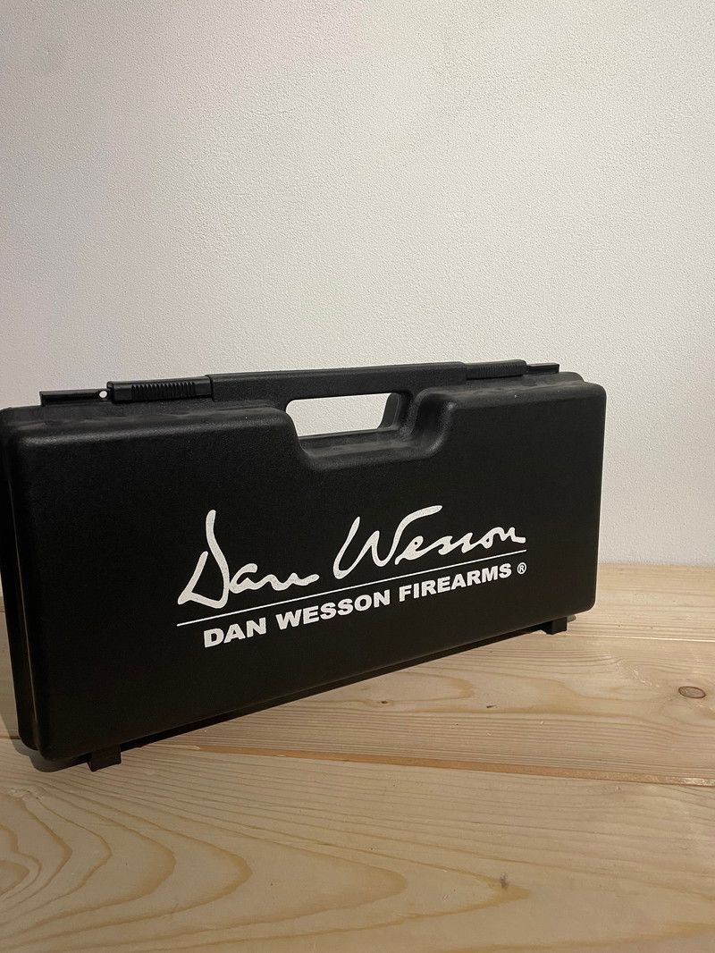 Image 1 for Revoler case