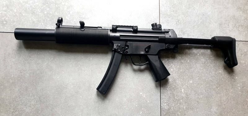 Afbeelding 1 van MP5 SD6 - vol metaal ( mag weg tegen elk aannemelijk bod )