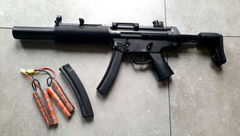 Afbeelding 3 van MP5 SD6 - vol metaal ( mag weg tegen elk aannemelijk bod )
