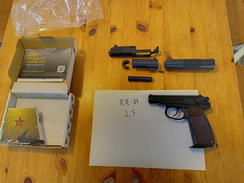 Image 1 for KWC makarov gbb + pb 6p9 kit