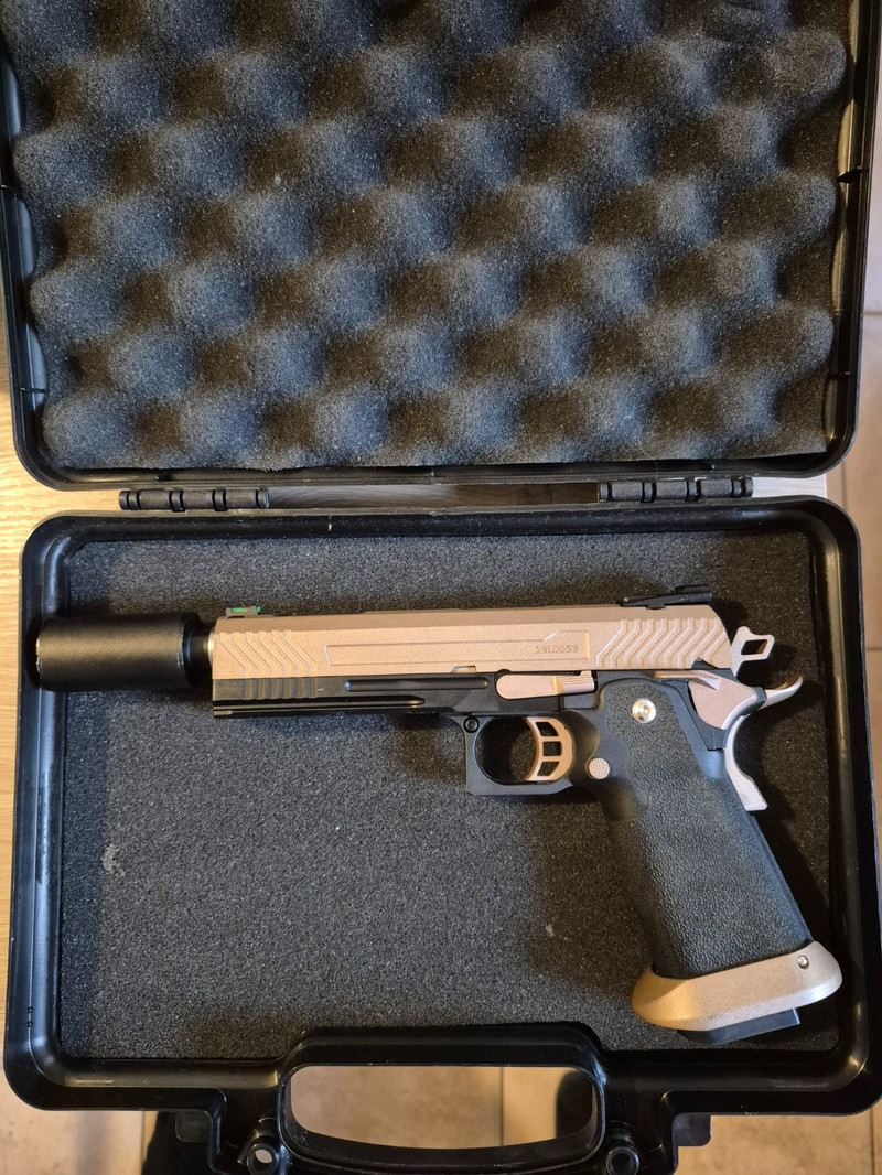 Bild 1 für Armorer WorksHX1103 - TAN + Tracer + Holster + Nuprol case