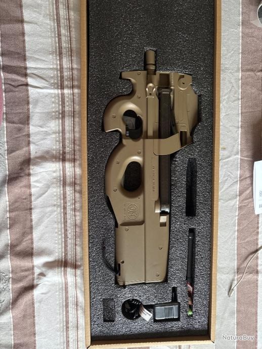 Bild 1 für Réplique P90 Red Dot FDE FN Herstal AEG