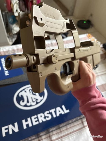 Bild 4 für Réplique P90 Red Dot FDE FN Herstal AEG