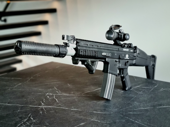 Bild 2 für Gloednieuwe FN Scar-l (nieuw in doos)