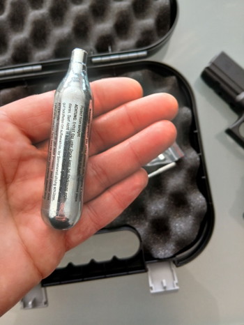 Image 2 for Umarex glock 17 blowback co2 bb's & pellets