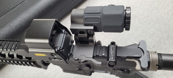 Image 5 for M4 RIS GBB V3 + acc + koffer