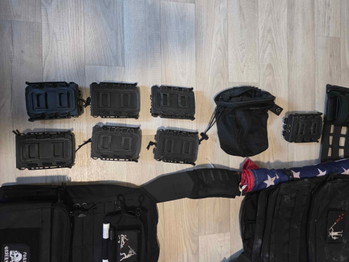 Image 4 for Porte plaques 5.11 QR Base noir et accessoires airsoft
