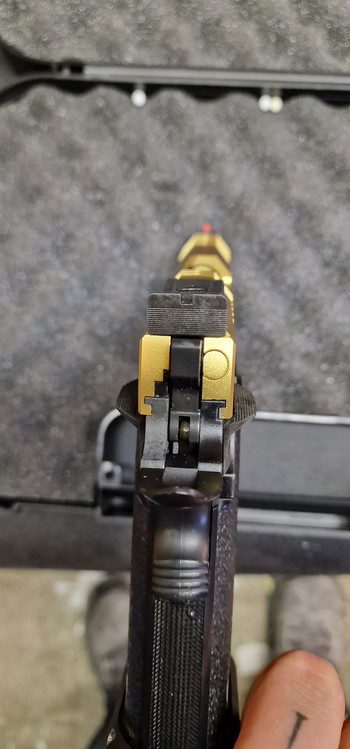 Imagen 2 de Hi-Capa 5.1 gold - CQB ready