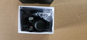 Image 3 for Red dot met verhoogstuk