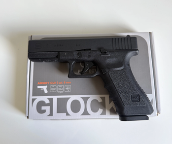 Bild 3 für Umarex Glock 17 Gen.3 mit 2 Joule