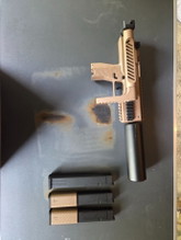 Image for VORSK VMP-1X GBB SMG tan versie.