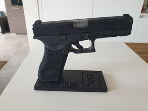 Image pour GLOCK17  gen 5 MET GESTIPPELDE HANDVAT EN 6 MAGS