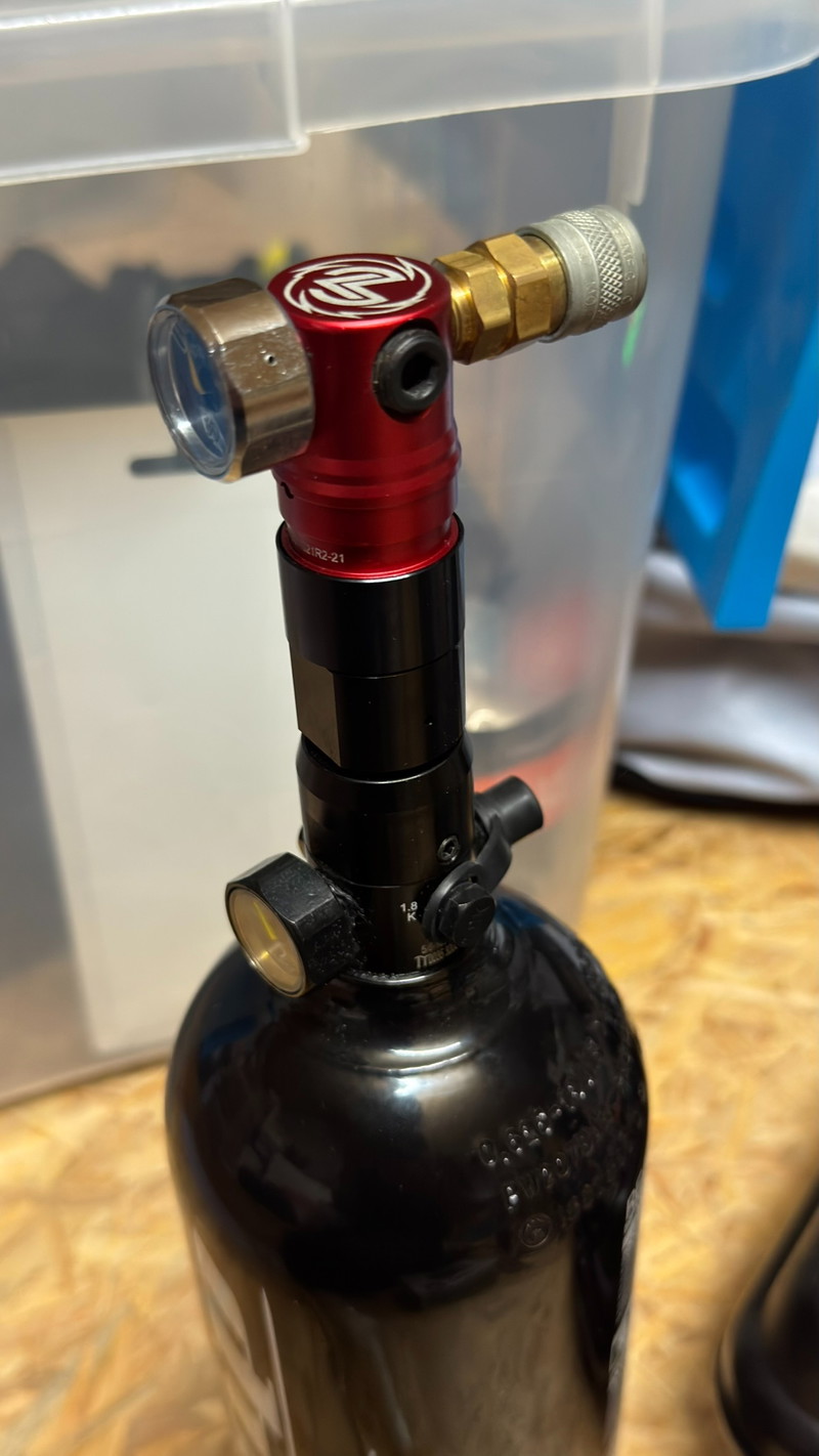 Imagen 1 de HPA flessen + wolverine regulator