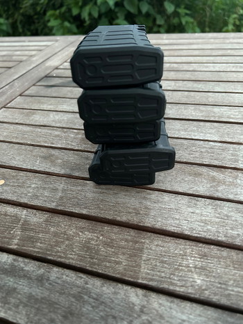 Imagen 4 de Lot 5 chargeurs mid cap lonex 200bbs