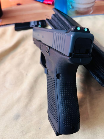 Imagen 4 de GLOCK 19 GEN 4 TOPZUSTAND!