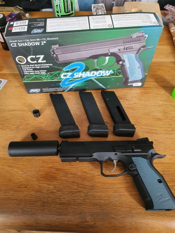 Afbeelding 2 van CZ Shadow2