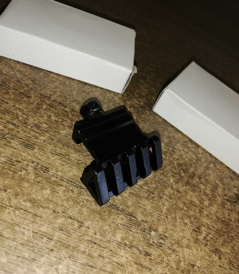 Afbeelding 1 van 2x 45 degree rail mount