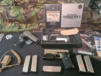 Image 2 for Tokyo Marui Desert Warrior 4.3 GBB (greengas) + Tac Light + EMC Quick Release Holster (for taclight) + Softgrip + 5 mags + Lanyard + Travel Gun Bag.