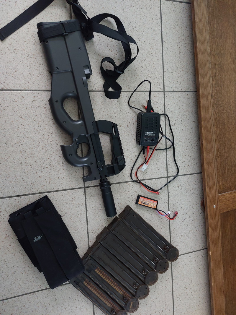 Image 1 pour P90 tokyo marui