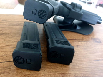 Bild 4 für VFC Sig Sauer P320-M17 met holster en 3 originele mags