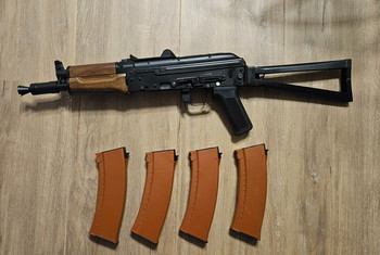 Afbeelding 2 van Ak74u