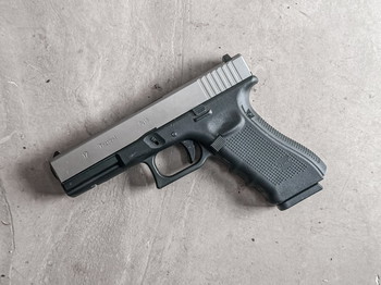 Afbeelding 2 van WE GLOCK 17 Silver