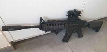 Image 2 for M4 VFC body met navy seals marks en upgrades