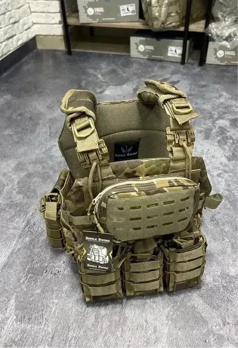 Imagen 1 de Multicam Plate Carrier Vest  Double Quick Release Tactical 4Point System