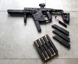 Image pour Kriss Vector  met 9 mags en THOR bifrost en red dot
