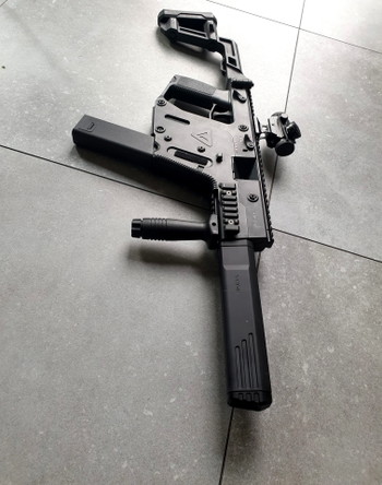 Image 5 pour Kriss Vector  met 9 mags en THOR bifrost en red dot