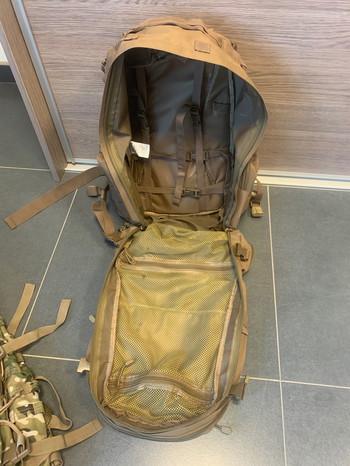 Afbeelding 4 van Invader gear multicam rugzak 50l & MFH tan 3day assault pack