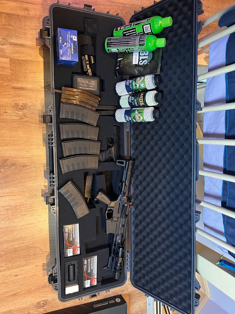 Image 1 for Complete starter airsoft kit