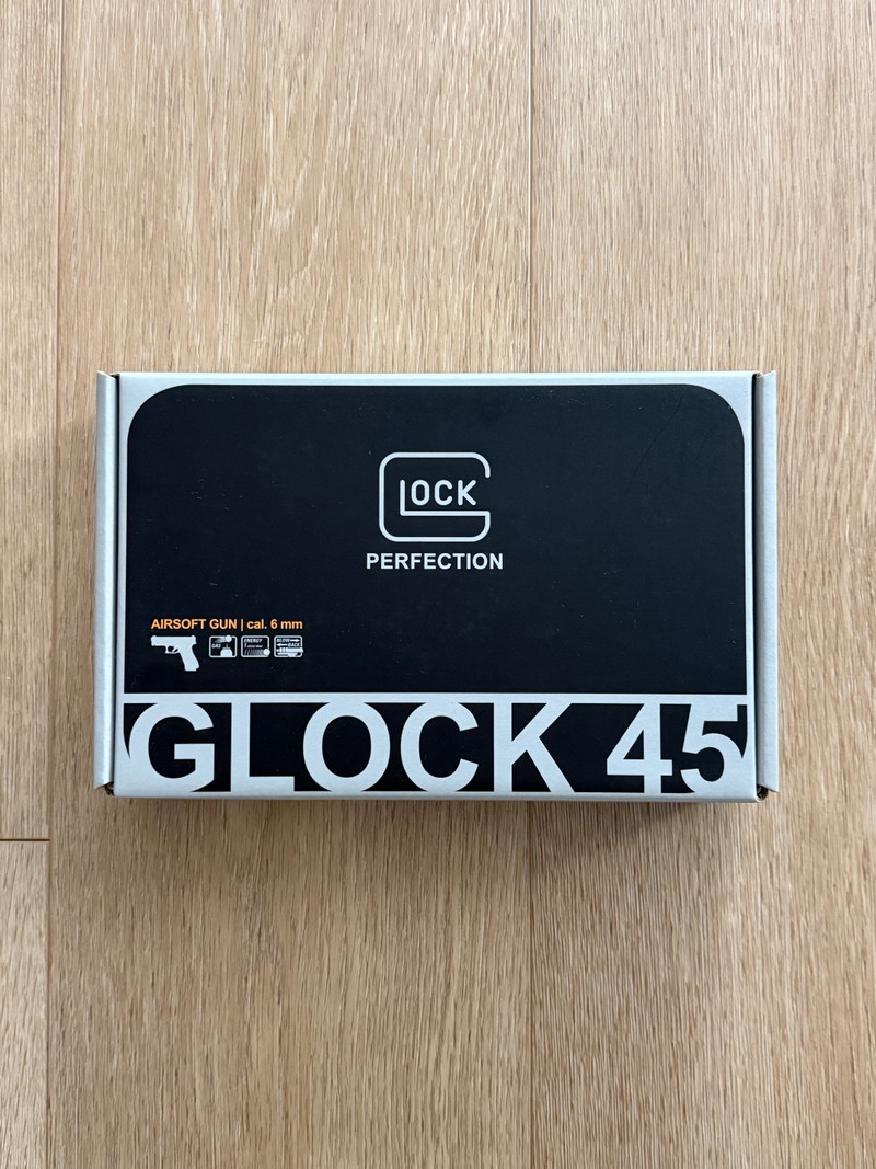 Afbeelding 1 van Umarex Glock 45 Gen5 GBB nieuw in doos met gas en BBs