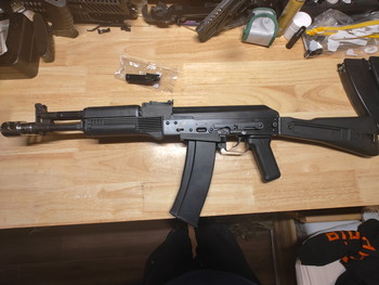 Afbeelding 5 van GHK AK105 CUSTOM with free C02 mags