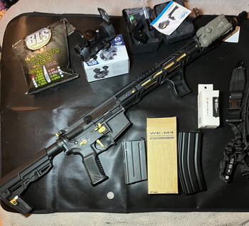 Bild 4 für Lot airsoft complet Tokyo Marui MTR16 ZET + accessoires + gilet OneTigris