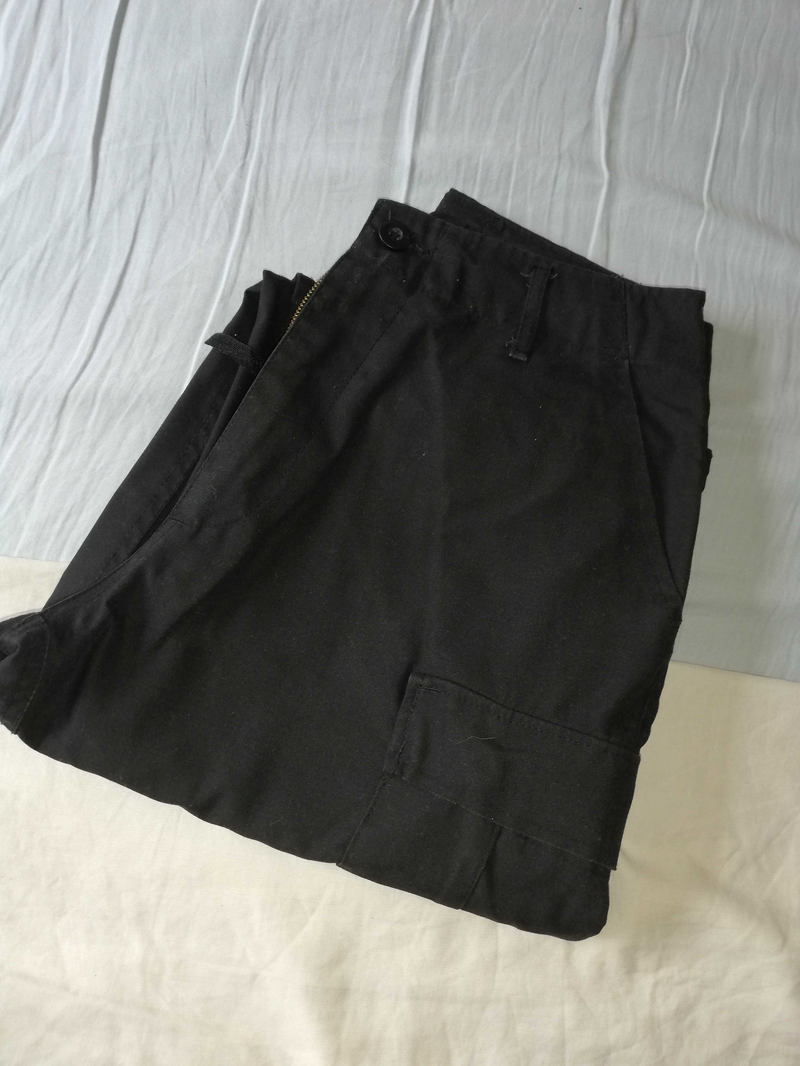 Bild 1 für Zwarte BDU pants small