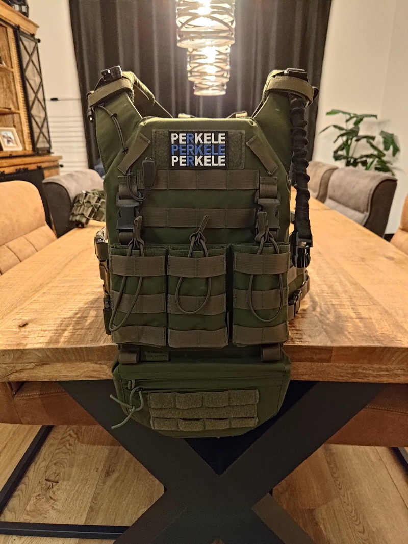 Bild 1 für Warrior Assault Recon Plate Carrier + accesoires.