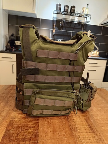 Bild 4 für Warrior Assault Recon Plate Carrier + accesoires.