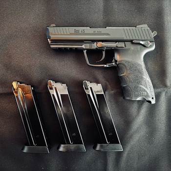 Afbeelding 3 van Glock 17 Gen5, Beretta M9, Heckler & Koch HK45 en HiCapa 5.1 inclusief magazijnen
