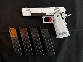 Afbeelding 5 van Glock 17 Gen5, Beretta M9, Heckler & Koch HK45 en HiCapa 5.1 inclusief magazijnen